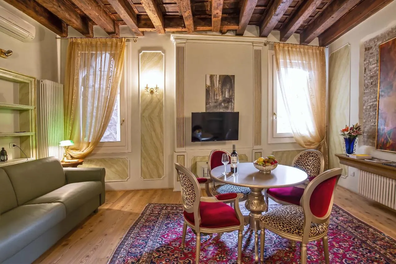 Sant'Angelo - Fenice Apartments In Venice
